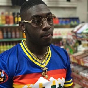 Meet your Posher, Tavon